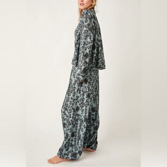 NEW Free People Steady Love Set XL - Picture 4 of 11